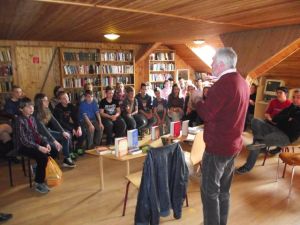 Le�r�s: Le�r�s: D:\web\szelence1\aktualis\kellekek\konyvtari\benko150316-2.jpg